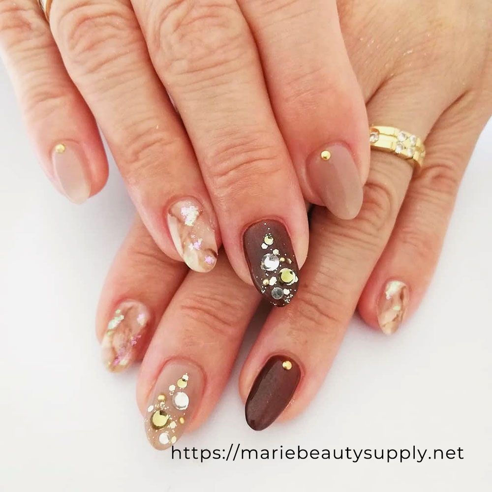 3 Shades of Brown Nuance Nails. Nail Art Gallery by MARIE BEAUTY SUPPLY.