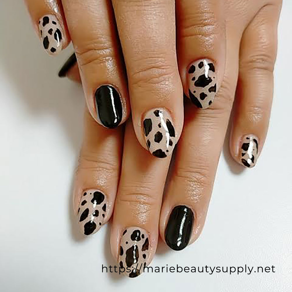 2021 Cow Pattern Nails.